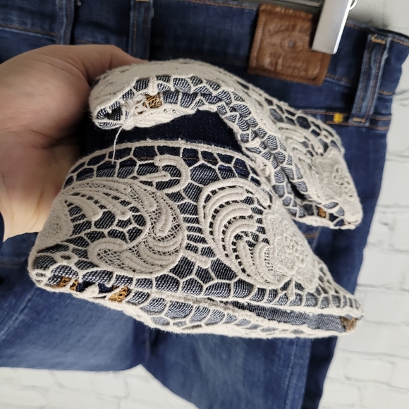 LUCKY BRAND | Sienna Tomboy Crop lace detail denim jean capri - Picture 5 of 7